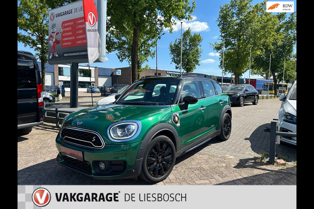 MINI Countryman 2.0 Cooper S E ALL4 Chili / Jhon Cooper Works / Navigatie MINI Countryman 2.0 Cooper S E ALL4 Chili / Jhon Cooper Works / Navigatie