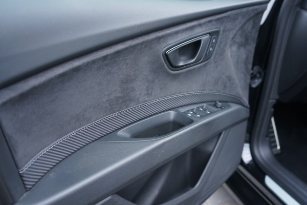 Seat León ST 2.0 TSI Cupra 300 4Drive Facelift DSG-7