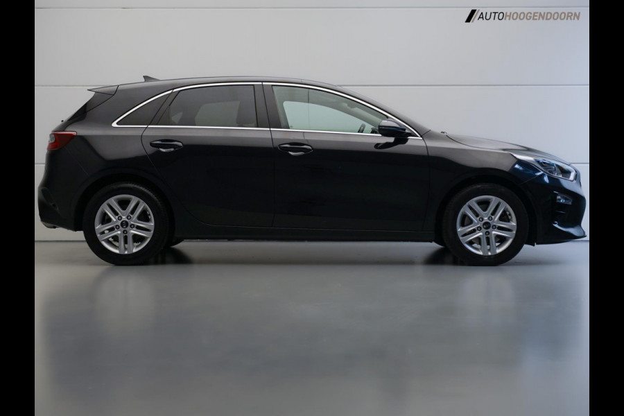 Kia Ceed 1.0 T-GDi DynamicPlusLine (APPLE CARPLAY,LED VERLICHTING,KEYLESS,CAMERA,STOEL-STUURVERWARMING,LM-VELGEN,TOPCONDITIE)