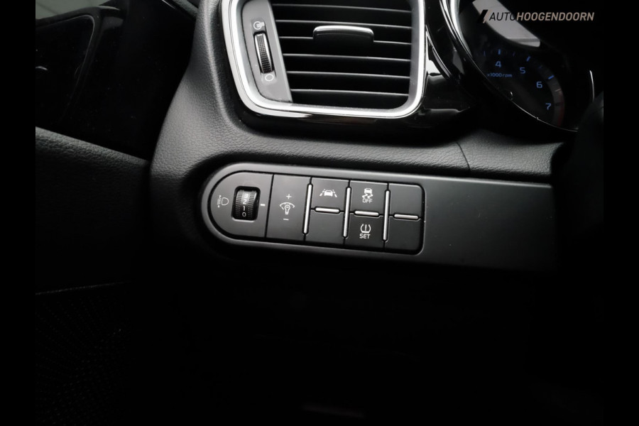 Kia Ceed 1.0 T-GDi DynamicPlusLine (APPLE CARPLAY,LED VERLICHTING,KEYLESS,CAMERA,STOEL-STUURVERWARMING,LM-VELGEN,TOPCONDITIE)