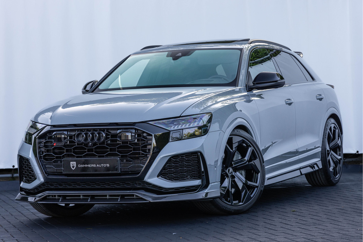 Audi RSQ8 4.0 TFSI 600pk Quattro Pano Keramisch Dynamic plus B&O Standkachel Carbon Audi RSQ8 4.0 TFSI 600pk Quattro Pano Keramisch Dynamic plus B&O Standkachel Carbon