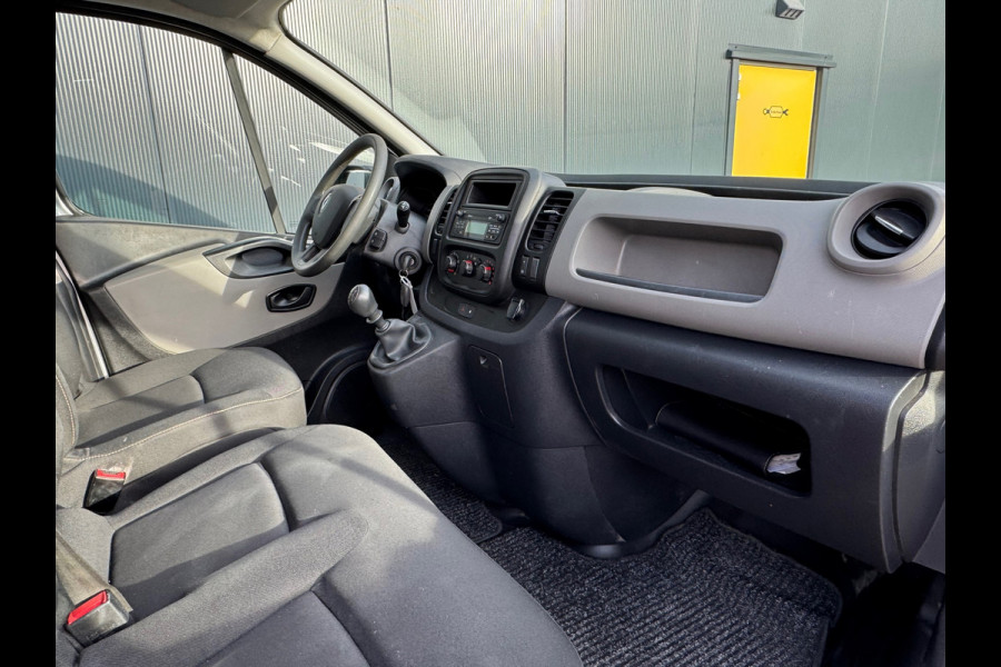 Renault Trafic 1.6 dCi T29 L2H1 * Trekhaak * Betimmering * Bluetooth *
