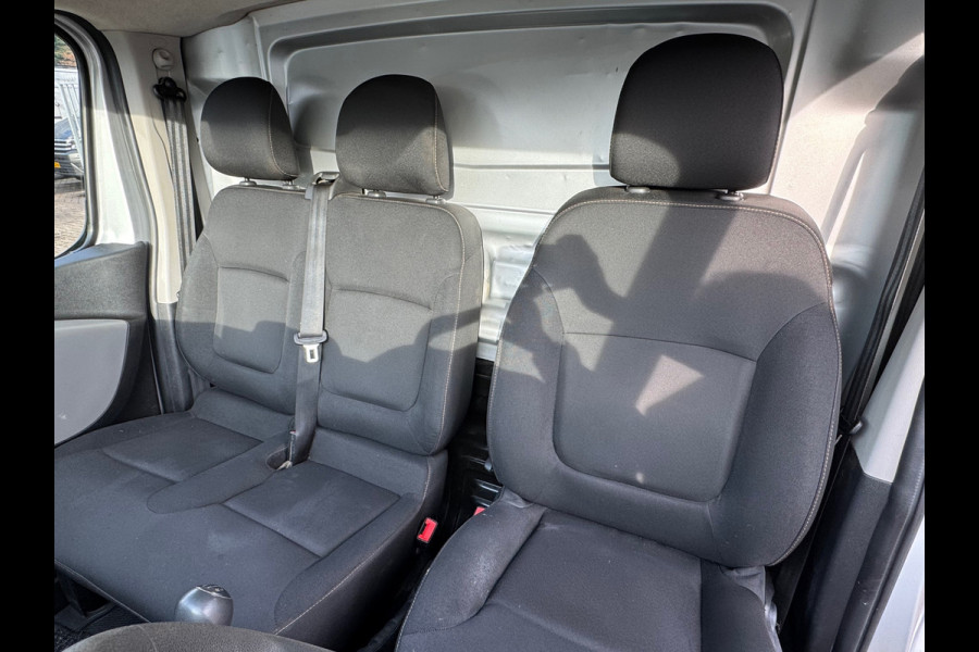Renault Trafic 1.6 dCi T29 L2H1 * Trekhaak * Betimmering * Bluetooth *