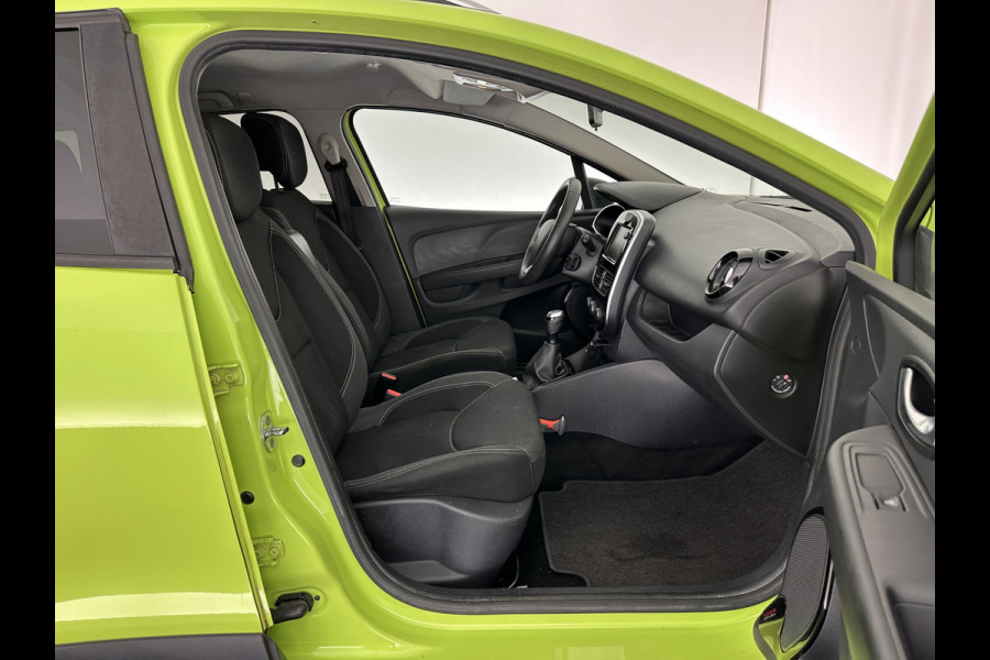 Renault Clio Estate 0.9 TCe Zen *NAVI-FULLMAP | AIRCO | CRUISE | PDC | BASS-REFLEX-SOUND | COMFORT-SEATS | TOWBAR*