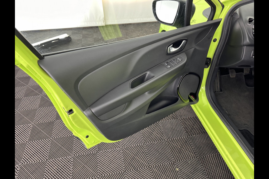 Renault Clio Estate 0.9 TCe Zen *NAVI-FULLMAP | AIRCO | CRUISE | PDC | BASS-REFLEX-SOUND | COMFORT-SEATS | TOWBAR*