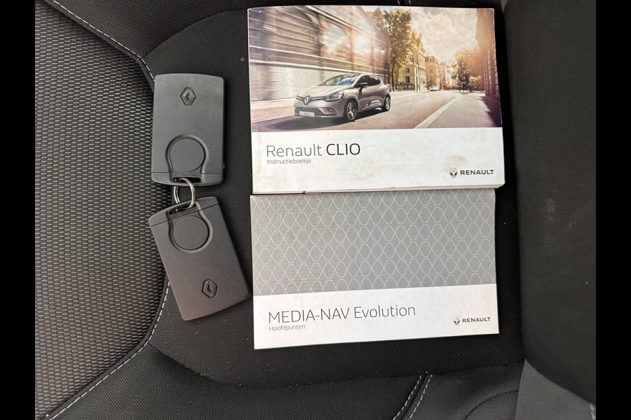 Renault Clio Estate 0.9 TCe Zen *NAVI-FULLMAP | AIRCO | CRUISE | PDC | BASS-REFLEX-SOUND | COMFORT-SEATS | TOWBAR*
