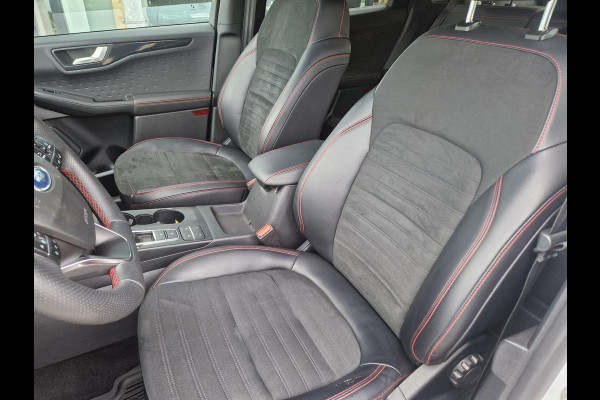 Ford Kuga 2.5 PHEV ST-Line X | Trekhaak | 19 inch velgen| Adaptive cruise control | Winter Pack | Dode hoek | Camera voor en achter