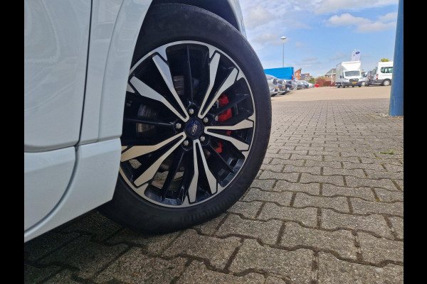 Ford Kuga 2.5 PHEV ST-Line X | Trekhaak | 19 inch velgen| Adaptive cruise control | Winter Pack | Dode hoek | Camera voor en achter