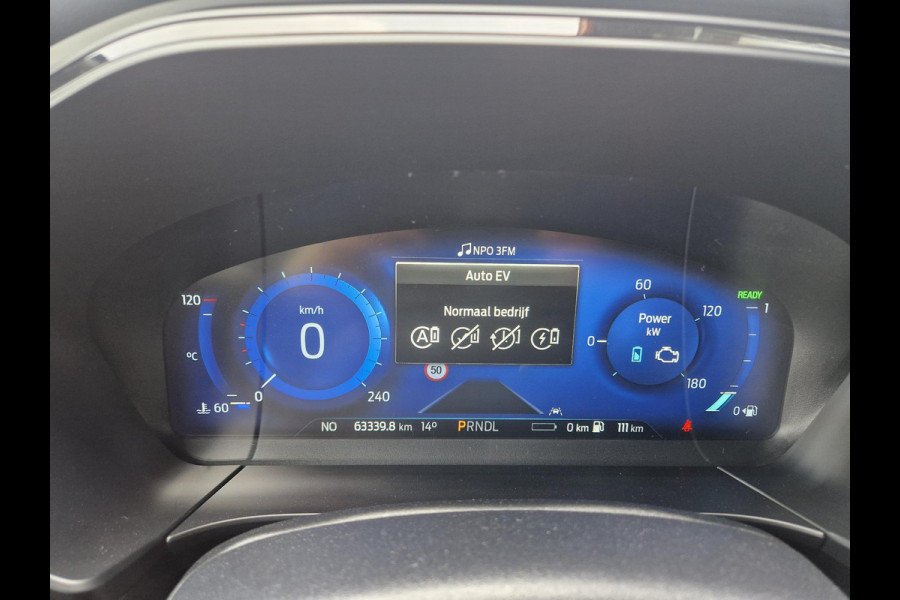 Ford Kuga 2.5 PHEV ST-Line X | Trekhaak | 19 inch velgen| Adaptive cruise control | Winter Pack | Dode hoek | Camera voor en achter