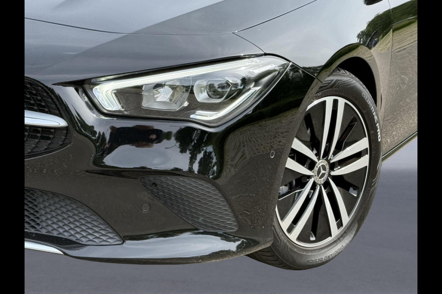 Mercedes-Benz CLA-Klasse Shooting Brake 180 Business Solution Luxury, panoramadak, leder, sfeerverlichting, 1e eigenaar, nl nap