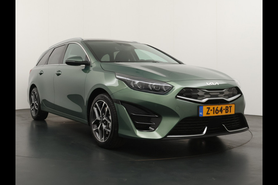 Kia Ceed Sportswagon 1.6 GDI PHEV ExecutiveLine Apple Carplay/ Android Auto - Cruise Control adaptief - Navigatie - Stoel/stuur verwarming - Panoramadak Fabrieksgarantie tot 03-2031