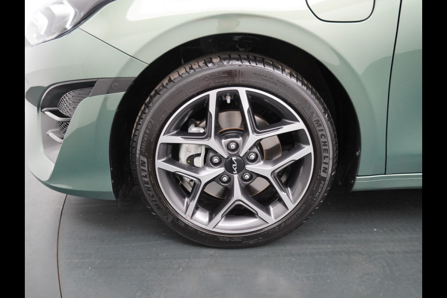 Kia Ceed Sportswagon 1.6 GDI PHEV ExecutiveLine Apple Carplay/ Android Auto - Cruise Control adaptief - Navigatie - Stoel/stuur verwarming - Panoramadak Fabrieksgarantie tot 03-2031