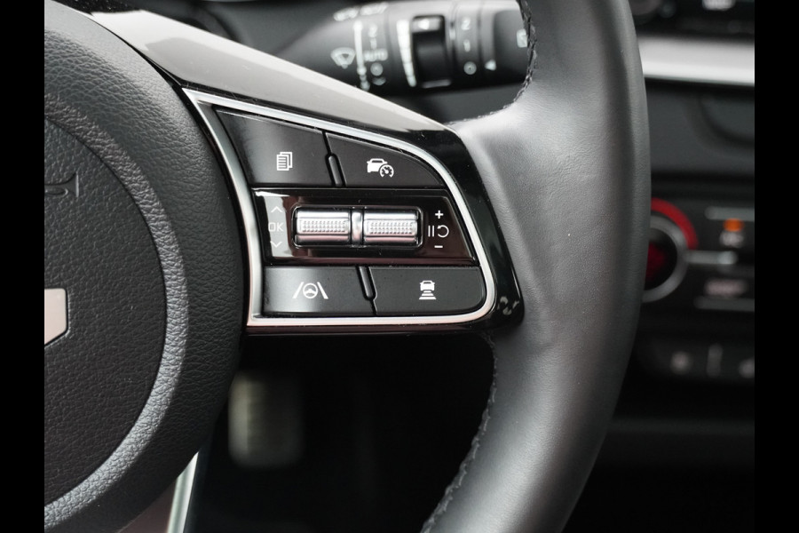 Kia Ceed Sportswagon 1.6 GDI PHEV ExecutiveLine Apple Carplay/ Android Auto - Cruise Control adaptief - Navigatie - Stoel/stuur verwarming - Panoramadak Fabrieksgarantie tot 03-2031