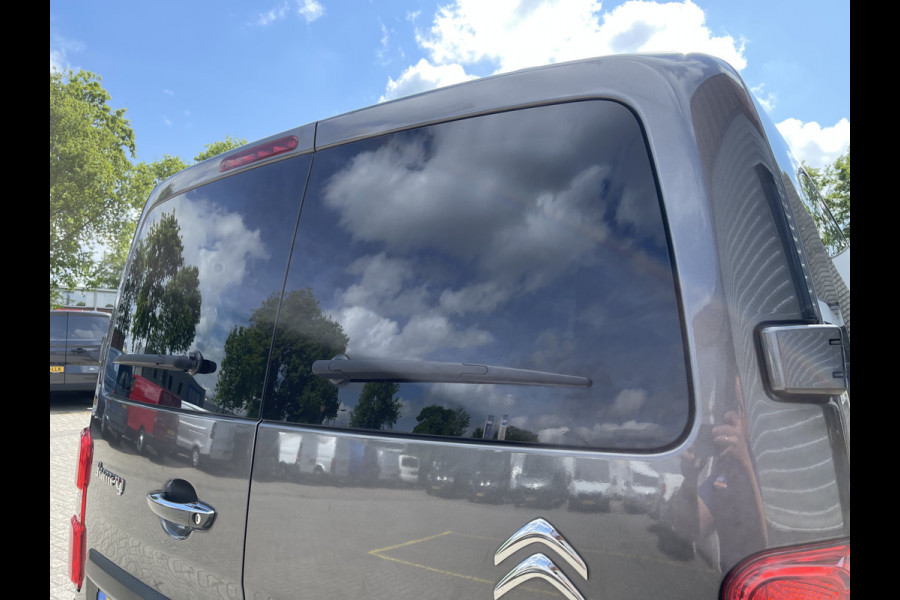 Citroën Jumpy 2.0 BlueHDI 180pk automaat Business XL L3H1 DC 5 persoons S&S / € 29.950 marge / vrij van btw / euro 6 diesel / airco / cruise / navi / camera / leer / trekhaak / rolstoel lift