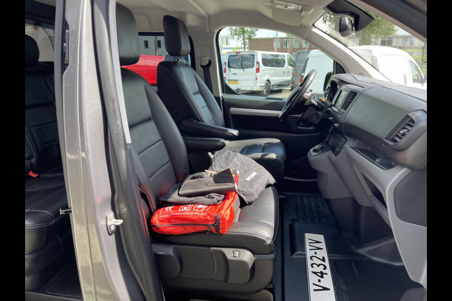 Citroën Jumpy 2.0 BlueHDI 180pk automaat Business XL L3H1 DC 5 persoons S&S / € 29.950 marge / vrij van btw / euro 6 diesel / airco / cruise / navi / camera / leer / trekhaak / rolstoel lift
