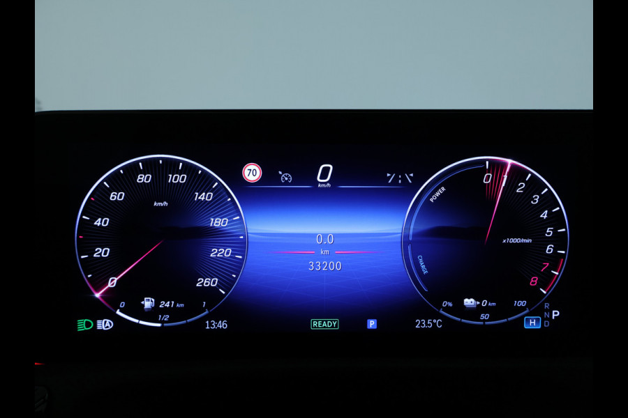 Mercedes-Benz CLA-Klasse Shooting Brake 250 e AMG Plug-In Hybride | 5 spaaks lichtmetalen velgen | Navigatie | Wide screen | Parking support met camera achter | Inclusief 24 maanden Mercedes-Benz Certified garantie voor Europa.
