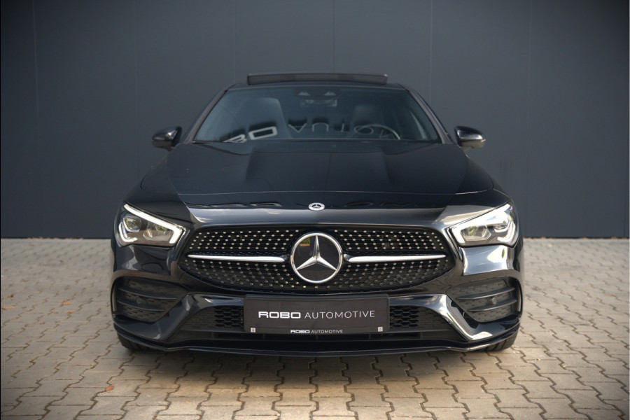 Mercedes-Benz CLA-Klasse Shooting Brake 250 e AMG Line | Panoramadak | Stoelverwarming | Cruise Control | Camera | Apple Carplay | Ambiance Verlichting | Night Pakket | Keyless | Dealer Onderhouden | Dodehoekdetectie