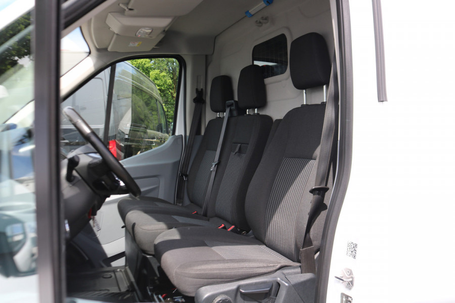 Ford Transit 2.0 TDci 130pk L2 H2 Airco Imperiaal Trap Trekhaak (2.8T) Inrichting