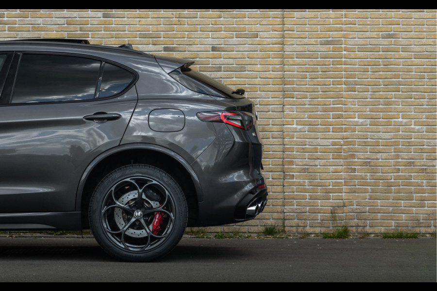 Alfa Romeo Stelvio Quadrifoglio 2.9 V6 510PK AWD | Harman Kardon | Adaptieve Cruise Control | Schuif/Kanteldak