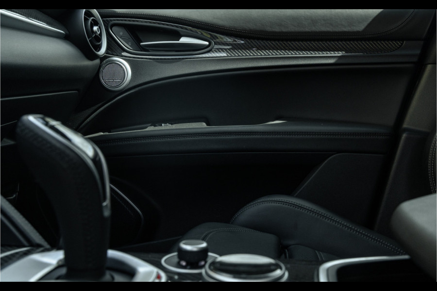 Alfa Romeo Stelvio Quadrifoglio 2.9 V6 510PK AWD | Harman Kardon | Adaptieve Cruise Control | Schuif/Kanteldak