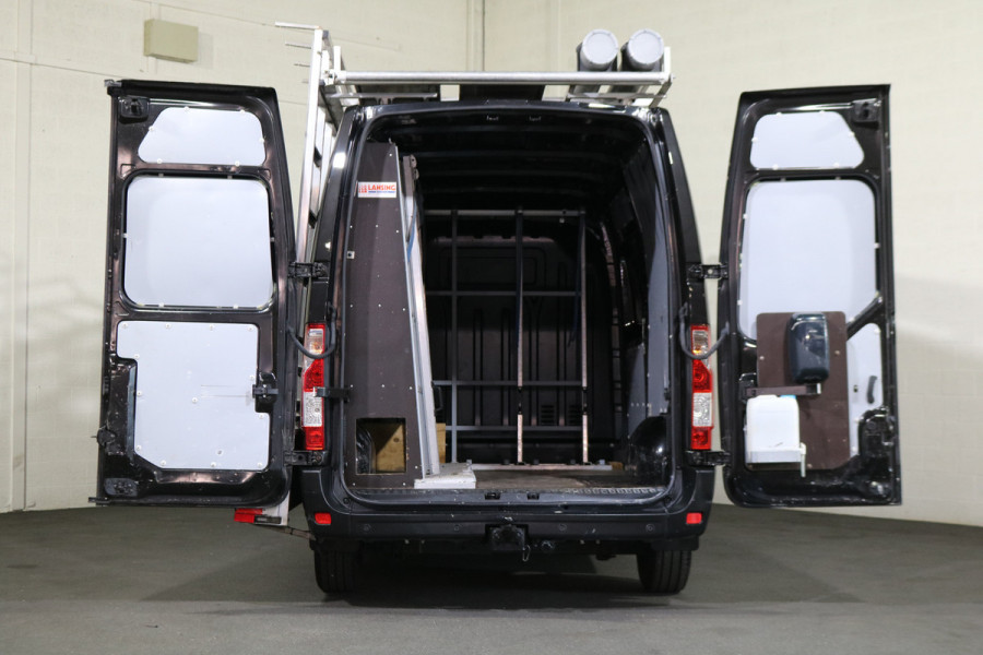 Renault Master 2.3 dCi 145pk L2 H2 Airco Navigatie Glasresteel