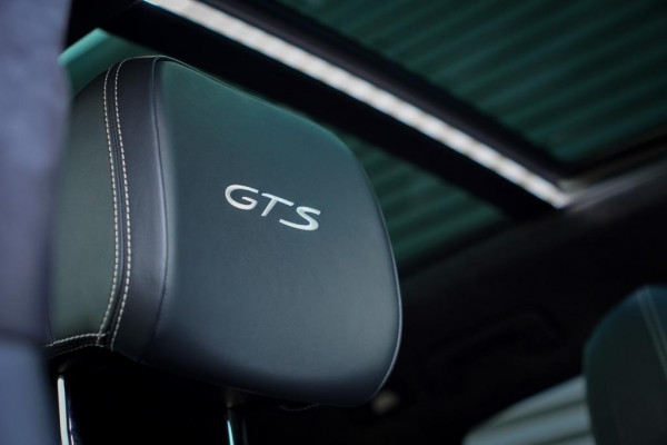 Porsche Macan 3.0 GTS / Pano / Leder / Luchtvering / NL Auto / 21''