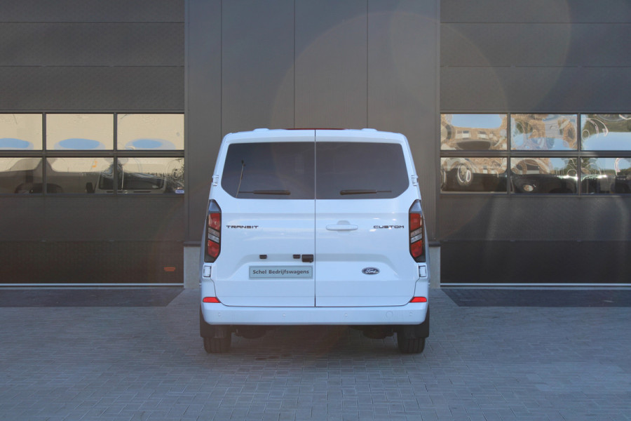 Ford Transit Custom 320 2.0 TDCI L2H1 Limited DC 170pk - Adaptive Cruise - Navi - 2x Schuifdeur - Verwarmd stuur - 70l tank - 17" LM velgen - Rijkla