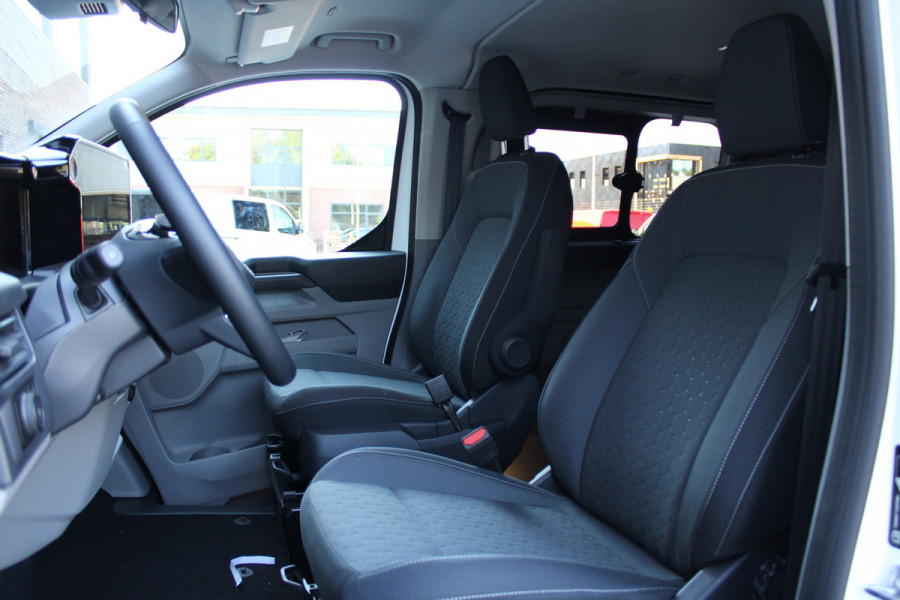 Ford Transit Custom 320 2.0 TDCI L2H1 Limited DC 170pk - Adaptive Cruise - Navi - 2x Schuifdeur - Verwarmd stuur - 70l tank - 17" LM velgen - Rijkla