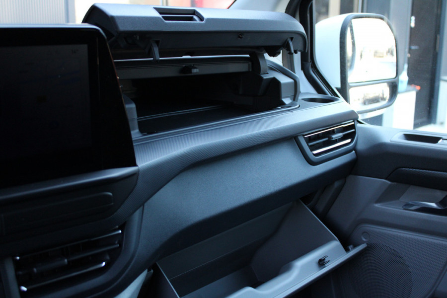 Ford Transit Custom 320 2.0 TDCI L2H1 Limited DC 170pk - Adaptive Cruise - Navi - 2x Schuifdeur - Verwarmd stuur - 70l tank - 17" LM velgen - Rijkla