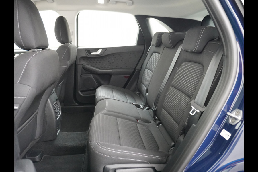 Ford Kuga 2.5 PHEV 225pk Aut. Hybride Navi Camera Apple Carplay Android Ford-Connect PDC a+v 18" DAB Dual-ECC Stoelverwarmd Cruise Control Led Bluetooth Active Braking/Pre-Collision Assist Lane Assist en Road Edge Detection Voicecontrol EURO 6
