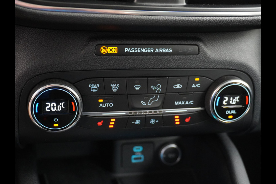 Ford Kuga 2.5 PHEV 225pk Aut. Hybride Navi Camera Apple Carplay Android Ford-Connect PDC a+v 18" DAB Dual-ECC Stoelverwarmd Cruise Control Led Bluetooth Active Braking/Pre-Collision Assist Lane Assist en Road Edge Detection Voicecontrol EURO 6