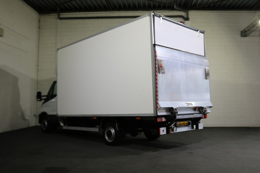 Iveco Daily 35S18 3.0 Automaat Bakwagen met Laadklep