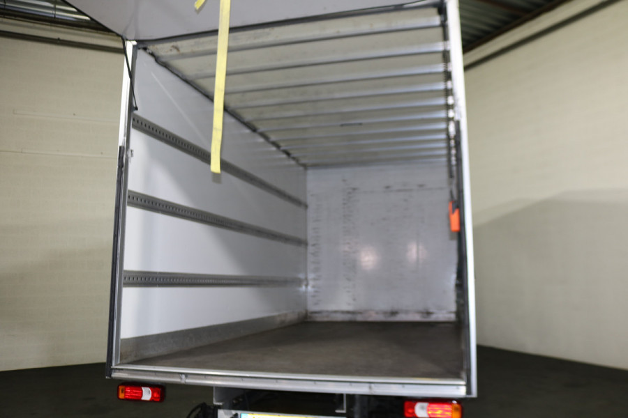 Iveco Daily 35S18 3.0 Automaat Bakwagen met Laadklep