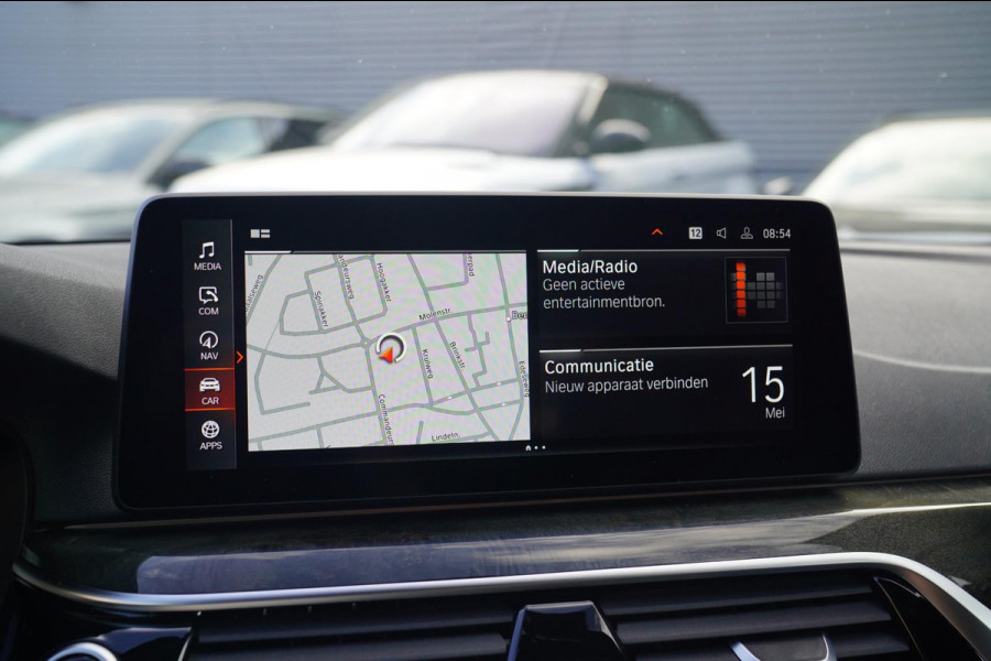 BMW 5 Serie M550i xDrive High Executive | Massage | Driving Assistant Professional | Softclose | Panorama | Head up | BMW LASER