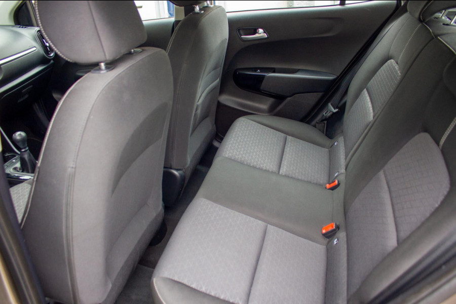 Kia Picanto 1.0 CVVT ComfortPlusLine | Prijs rijklaar incl. 12 mnd garantie | Airco Camera Carplay Lmv Navi