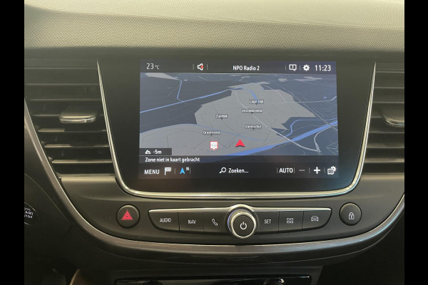 Opel Crossland X 1.2 Turbo 120 Jaar Edition Trekhaak Navigatie Apple Carplay/Android Auto Camera Parkeersensoren Cruise Control Blind Spot Assist Climate Control Lichtmetalen velgen Getinte ramen