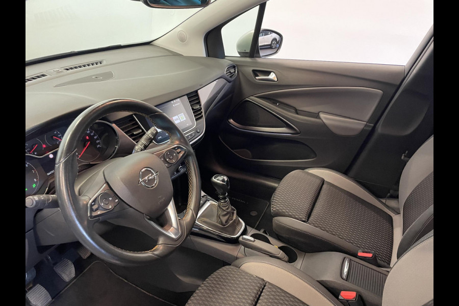Opel Crossland X 1.2 Turbo 120 Jaar Edition Trekhaak Navigatie Apple Carplay/Android Auto Camera Parkeersensoren Cruise Control Blind Spot Assist Climate Control Lichtmetalen velgen Getinte ramen