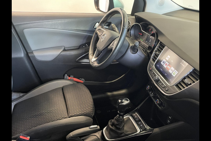 Opel Crossland X 1.2 Turbo 120 Jaar Edition Trekhaak Navigatie Apple Carplay/Android Auto Camera Parkeersensoren Cruise Control Blind Spot Assist Climate Control Lichtmetalen velgen Getinte ramen