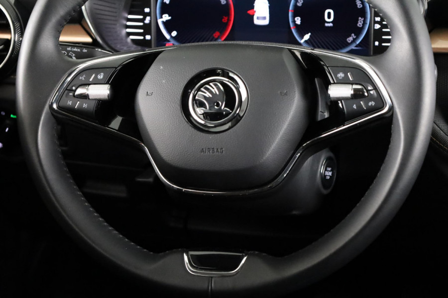 Škoda Fabia 1.0 TSI Business Edition 95 pk | Verlengde garantie | Navigatie via App | Autom. airco | Parkeersensoren achter | Stoelverwarming | LED koplampen |