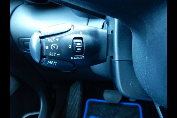 Citroën C3 Aircross 1.2 PURETECH SHINE*NAVI*CR CONTR*CAMERA*