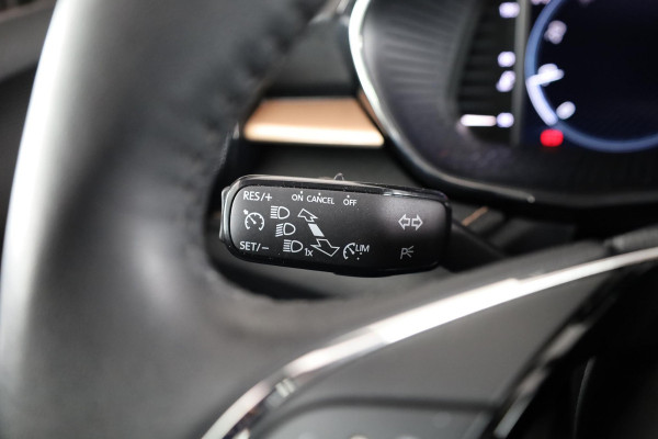 Škoda Fabia 1.0 TSI Business Edition 95 pk | Verlengde garantie | Navigatie via App | Autom. airco | Parkeersensoren achter | Stoelverwarming | LED koplampen |