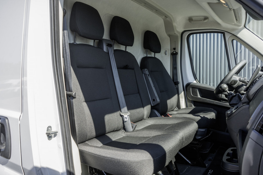 Fiat Ducato 2.2 MultiJet | L2H2 | 3T Trekgewicht | 10'' Display | Camera | Navi | Climate | Cruise | PDC | Euro 6