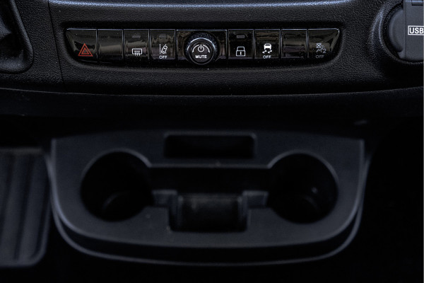 Fiat Ducato 2.2 MultiJet | L2H2 | 3T Trekgewicht | 10'' Display | Camera | Navi | Climate | Cruise | PDC | Euro 6