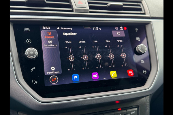 Seat Arona 1.0 TSI Style Business Intense TREKHAAK / PDC / CRUISE / NAVIGATIE / 4-SEIZOENEN / CARPLAY / ECC