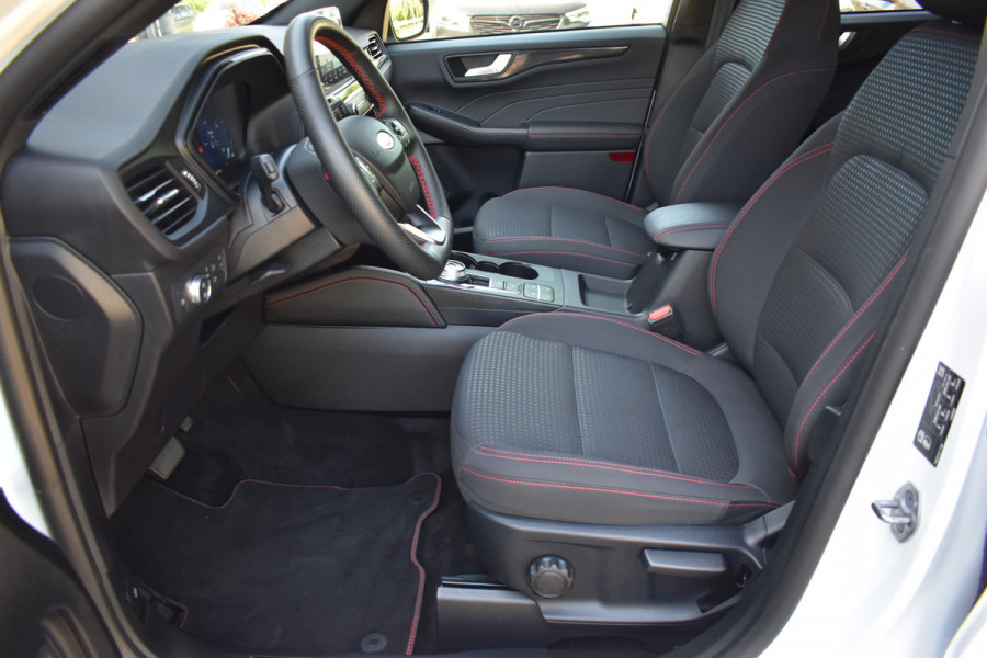 Ford Kuga 2.5 PHEV ST-Line / Keyless Drive / Automaat / Parkeerhulp / LED / Adaptive Cruise C.