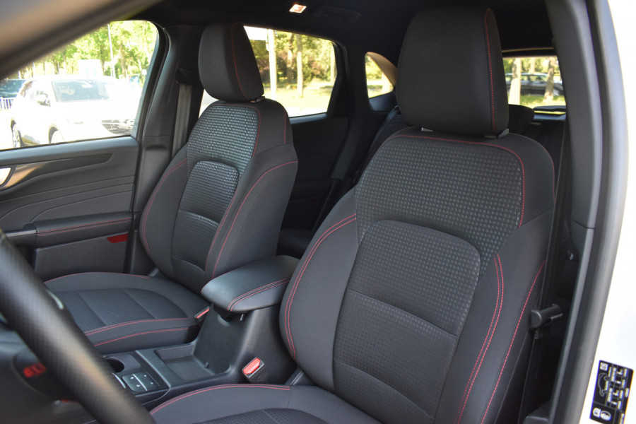 Ford Kuga 2.5 PHEV ST-Line / Keyless Drive / Automaat / Parkeerhulp / LED / Adaptive Cruise C.