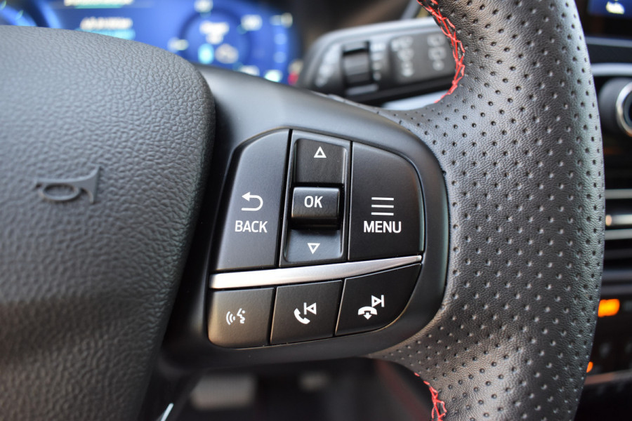 Ford Kuga 2.5 PHEV ST-Line / Keyless Drive / Automaat / Parkeerhulp / LED / Adaptive Cruise C.