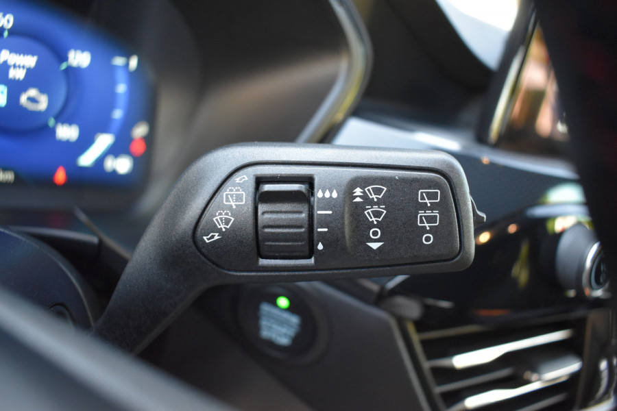 Ford Kuga 2.5 PHEV ST-Line / Keyless Drive / Automaat / Parkeerhulp / LED / Adaptive Cruise C.