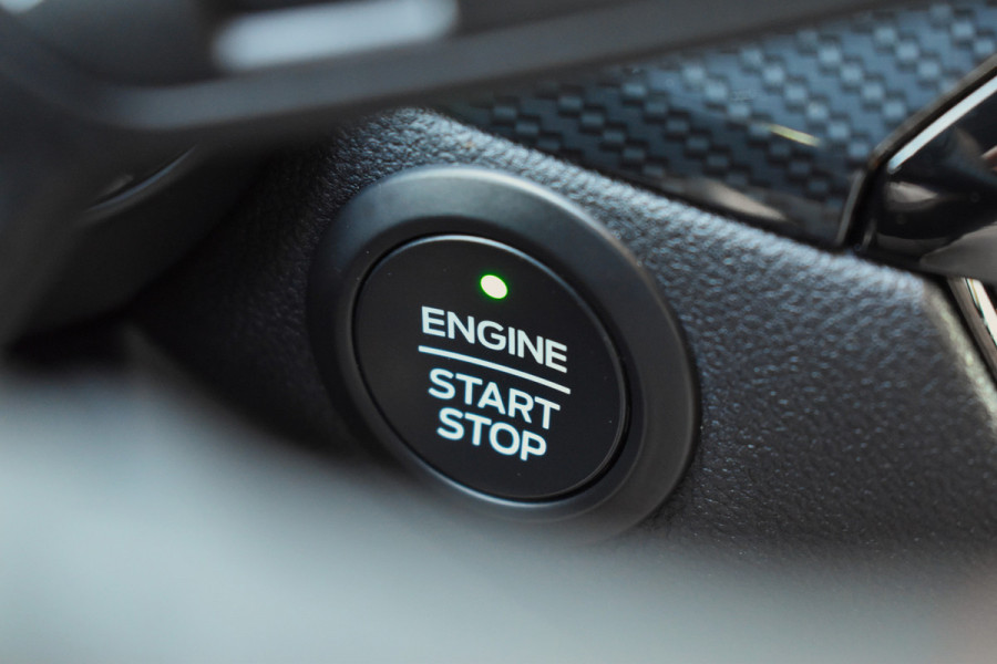 Ford Kuga 2.5 PHEV ST-Line / Keyless Drive / Automaat / Parkeerhulp / LED / Adaptive Cruise C.
