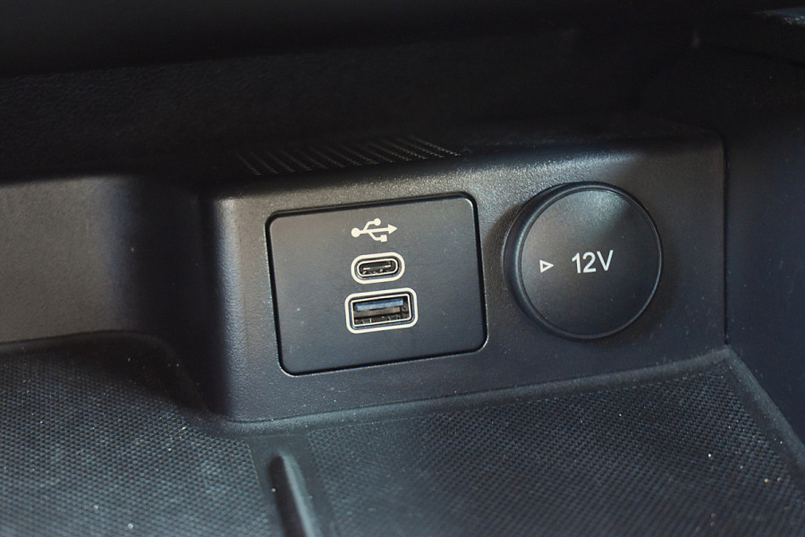 Ford Kuga 2.5 PHEV ST-Line / Keyless Drive / Automaat / Parkeerhulp / LED / Adaptive Cruise C.